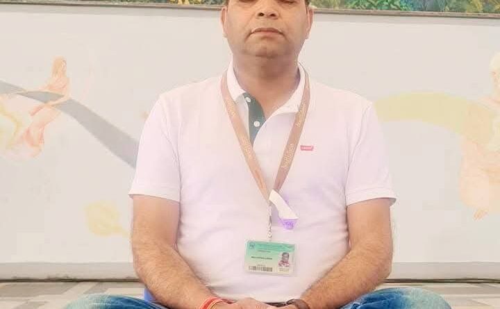 मुस्लिम फालोयर के निशाने पर आए रुद्रपुर विधायक पहुंचे हैदराबाद कान्हा शांति वनम हैदराबाद से ध्यान की फोटो पेज पर की अपलोड।मुखर होकर उठाते रहे लव जिहाद-लैड जिहाद का मुद्दा