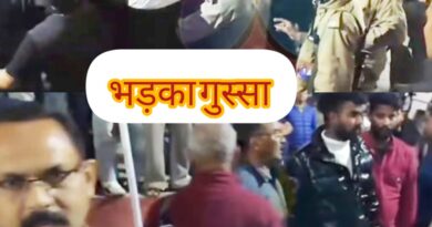 12 वर्ष की नाबालिग से दूसरे समुदाय के बुर्जुग ने किया दुष्कर्म   सरोवर नगरी में घटना से भड़के लोग, तोड़-फोड़।छाबनी में तब्दील हुआ नैनीताल 