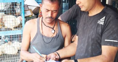 रुद्रपुर में खुले में मांस बेचने वालों के खिलाफ नगर निगम ने चलाया अभियान छह दुकानदारों के काटे चालान, मांस भी जब्त किया