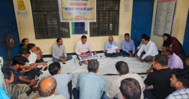 उपजिलाधिकारी रुद्रपुर ने “सरकार जनता के द्वार” कार्यक्रम में ग्रामीणों की समस्याएं सुनी,कई शिकायतों का मौके पर हुआ समाधान