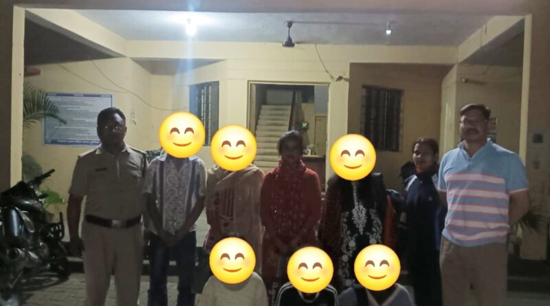 पिथौरागढ़ से लापता आधा दर्जन नाबालिग ऊधमसिंहनगर से बरामद।चकरपुर पुलिस ने सकुशल बरामद कर परिजनों के सुपुर्द
