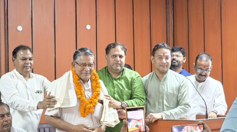 कांग्रेस नेतृत्व वाली सरकार की तानाशाही का प्रतीक था आपातकाल: शर्मा।महापौर ने लोकतंत्र सेनानियों को किया सम्मानित