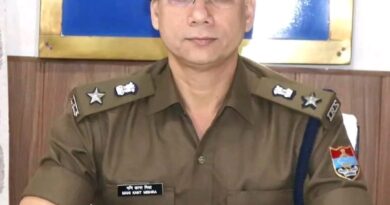 और अपनी कुर्सी नहीं बचा पाए आईपीएस मणिकांत मिश्रा। किसान सुखवंत आत्महत्या के बाद से लगातार उठ रही थी हटाने की मांग।क्राइम कंट्रोल में रहे फेल, मीडिया से दोहरी नीति भी रही मुख्य वजह।