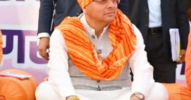 अब फाइलों में नहीं, मैदान में काम करेगी सरकार,धामी।हरिद्वार में मुख्य सेवक की चौपाल कार्यक्रम में सम्मिलित हुए मुख्यमंत्री। अब फाइलों में नहीं, मैदान में काम करेगी सरकार,धामी।हरिद्वार में मुख्य सेवक की चौपाल कार्यक्रम में सम्मिलित हुए मुख्यमंत्री।