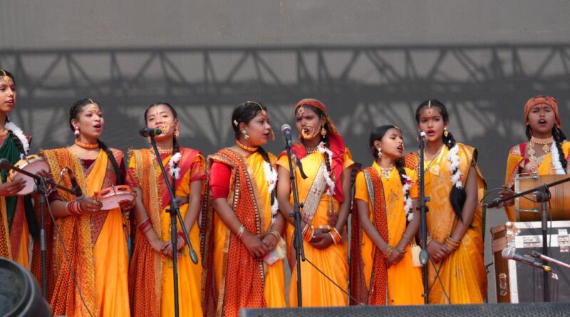 गांधी पार्क में आयोजित सरस आजीविका मेला में गायन प्रतियोगिता सम्पन्न 