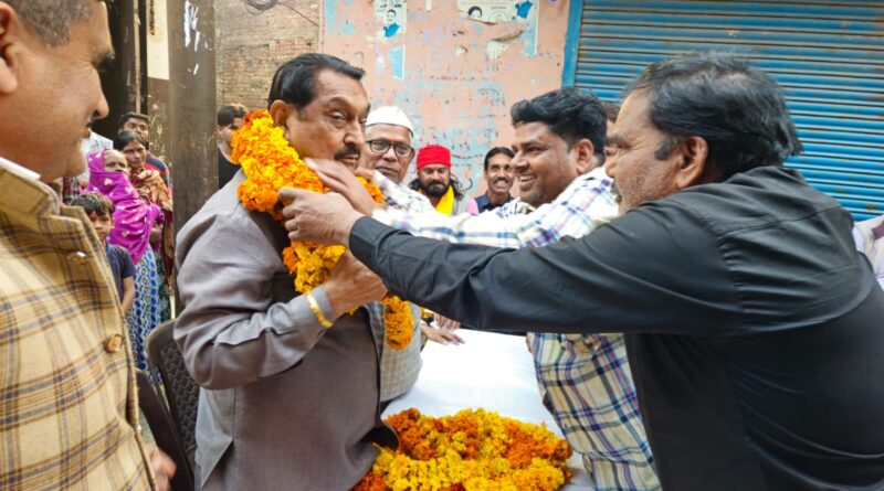 रम्पुरा में कोली समाज ने किया किच्छा विधायक तिलक राज बेहड का भव्य स्वागत 