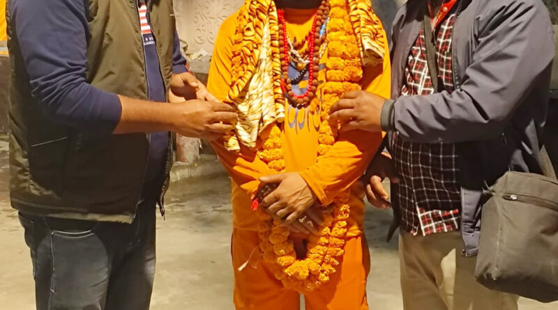 पत्रकार प्रेस परिषद ने किया हरिद्वार से गंगाजल लेकर लौटे अटरिया मन्दिर अरविन्द शर्मा और उनकी टीम का किया स्वागत