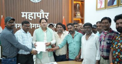 नियमितीकरण की मांग को लेकर महापौर और नगर आयुक्त को सौंपा ज्ञापन।मामले में महापौर ने दिया जल्द नियमानुसार कार्यवाही का आश्वासन