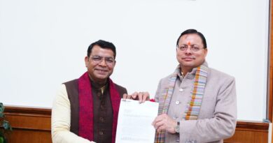 नजूल भूमि की रजिस्ट्री निशुल्क कराने का प्रस्ताव, विधायक शिव अरोरा ने मुख्यमंत्री को सौंपा पत्र