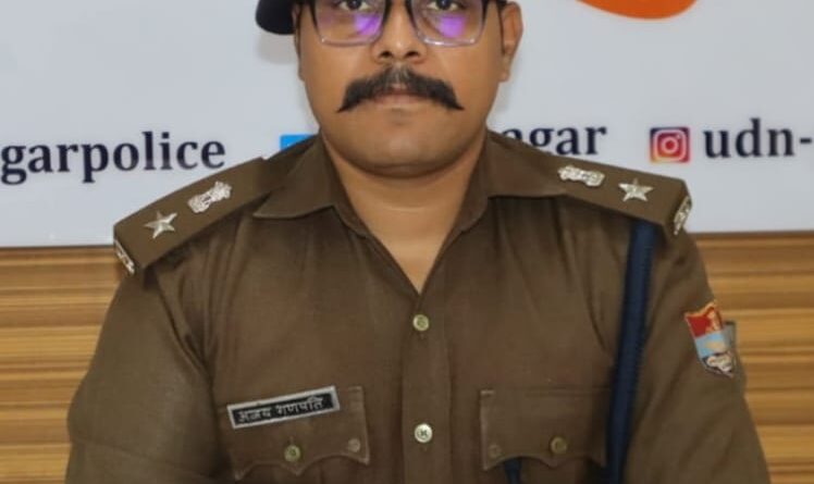 एक्शन मोड में एसएसपी ऊधमसिंहनगर अजय गणपति।  नशा तस्करों की करीब ₹6.70 करोड़ की संपत्ति होगी कुर्क  कुख्यात स्मैक तस्कर रिफाकत की लगभग ₹3.70 करोड़ की अवैध संपत्ति होगी कुर्क  गांजा तस्करी के सरगना संजय गुप्ता की करीब ₹3 करोड़ की संपत्ति भी होगी कुर्क