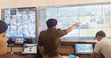 होली 🫟 पर्व के दृष्टिगत SSP अजय गणपति ने कंट्रोल रूम का किया औचक निरीक्षण।सुरक्षा व्यवस्थाओं का लिया जायजा।शांतिपूर्ण होली के लिए पुलिस अलर्ट: जीरो रिस्पॉन्स टाइम’ के साथ रहेगी पैनी नजर।