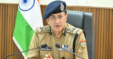 चारधाम यात्रा-2026″ को लेकर डीजीपी उत्तराखण्ड की हाई-लेवल बैठक, सुरक्षा से यातायात तक तैयारियों की गहन समीक्षा ।2 ADG सहित 4 IG करेंगे चारों धामों सहित यात्रा रूट का स्थलीय निरीक्षण।यात्रा के सकुशल संचालन में लगभग 7000 पुलिसकर्मी 24×7 रहेंगे मुस्तैद