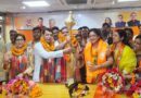 रुद्रपुर मे कांग्रेस को लगा तगड़ा झटका पूर्व पालिका अध्यक्ष मीना शर्मा ने थामा भाजपा का दामन।प्रदेश अध्यक्ष महेंद्र भट्ट ने देहरादून भाजपा कार्यालय मे विधायक शिव अरोरा की मौजूदगी दिलाई सदस्यता।मीना शर्मा ने मुख्यमंत्री पुष्कर धामी व प्रदेश अध्यक्ष महेंद्र भट्ट को गदा भेट कर जताया आभार