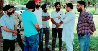 कागजात दिखानें में मिनटों की देरी पर ही मोटरसाईकिल सीज करनें वाले प्रशासन के पास नहीं पहुंचती निराश्रित पशुओं के कारण मरनें वाले नौजवानों के परिजनों की मर्मांतक चीखें – सुशील गाबा