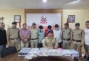 यूपी के गैंगस्टर के साथ मिलकर सितारगंज और खटीमा के लड़कों ने किच्छा में कि थी लाखों की चोरी।पुलिस 500 से ज्यादा कैमरे खंगालने के बाद तीन आरोपियों को दबोचा।भारी मात्रा में सोने-चांदी के आभूषण, नगदी एवं घटना में प्रयुक्त सामान बरामद
