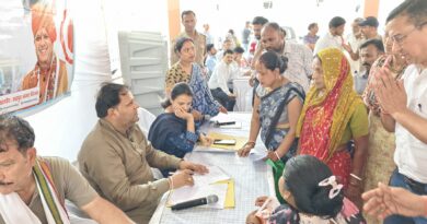 महापौर ने संजय नगर खेड़ा से किया ‘महापौर जनता के द्वार’ अभियान का आगाज।बहुद्देशीय शिविर, मौके पर ही निपटाईं जनसमस्याएं
