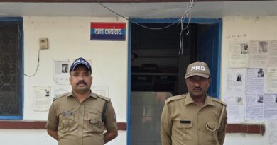 मोहल्ले में तलवार लहराकर दहशत फैलाने वाला ‘खरगोश’ गिरफ्तार।एसएसपी ने वायरल वीडियो का लिया था संज्ञान