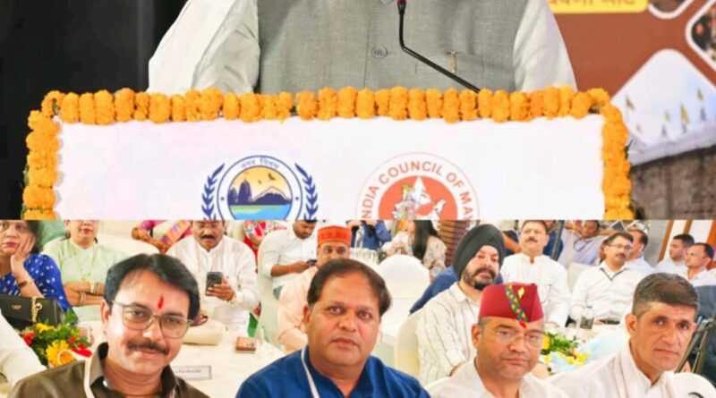 उत्तराखंड के ऋषिकेश में पहुंचे देशभर के महापौर, मुख्यमंत्री पुष्कर सिंह धामी ने किया सम्बोधित