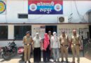 रम्पुरा में पुलिस पर हमले के आरोप में स्कूल संचालक का पुत्र व दो बेटियां गिरफ्तार।आरोपी स्कूल संचालक समेत तीन फरार 