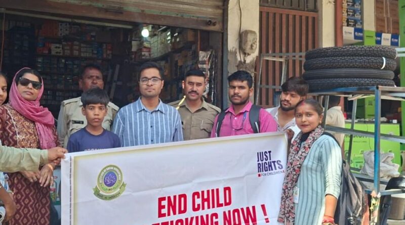 बाल श्रम के विरुद्ध रुद्रपुर में छापेमारी, 14 साल से कम उम्र का बच्चा ऑटोमोबाइल वर्कशॉप से रेस्क्यू