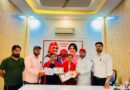 ईमानदारी और लगन से एसआईआर करने वाले बीएलओ और अध्यापक को समाजवादी पार्टी ने किया सम्मानित।राष्ट्रीय महासचिव अरविंद यादव ने बाजपुर कार्यालय में बीएलओ और शिक्षकों को अंग वस्त्र व मिठाई देकर सराहा