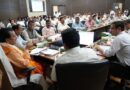 दिशा की बैठक में ऊर्जा निगम की लापरवाही पर विफरे सांसद अजय भट्ट।केंद्र से मिले 150 करोड़ का हिसाब न मिलने पर जताई गोल मोल की आशंका।डीएम को दिए जांच के आदेश 