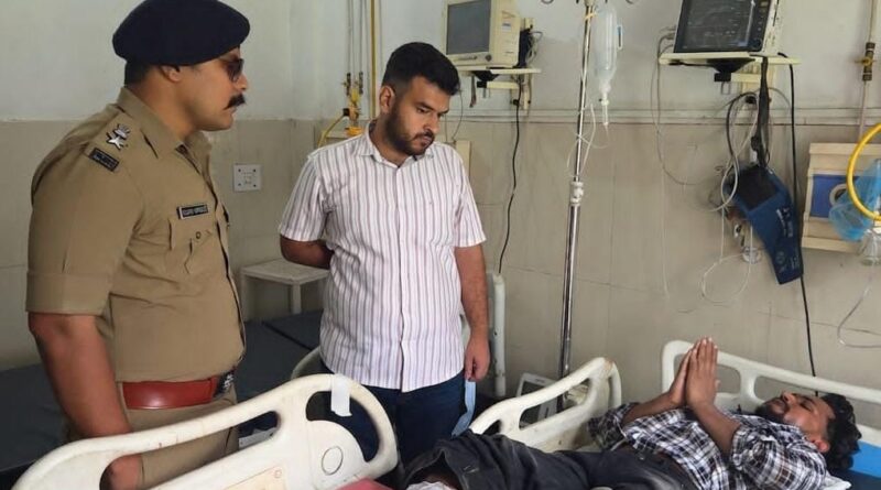 पुलिस मुठभेड़ में कुख्यात शार्प शूटर जितेन्द्र चौधरी उर्फ विरत चौधरी घायल तथा 02 शातिर अपराधी गिरफ्तार।खूनी गैंगवार की साजिश नाकाम, पुलिस पर फायरिंग करने वाले बदमाशों को मिला मुंहतोड़ जवाब।अभियुक्तों के कब्जे से 03 तमंचे, 08 जिन्दा व 02 खोखा कारतूस, घटना में प्रयुक्त रेनॉल्ट क्विड कार ,03 मोबाइल बरामद।
