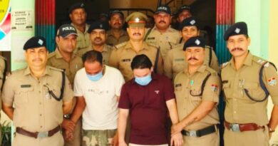 जसपुर में हत्या कर दुर्घटना का रूप देने वाले 02 शातिर हत्यारोपी मात्र 48 घंटे में गिरफ्तार!सड़क दुर्घटना का रूप देकर हत्या की वारदात को छिपाने का किया गया था प्रयास।एसएसपी के कुशल निर्देशन में घटना का महज 48 घंटे के भीतर हुआ खुलासा*