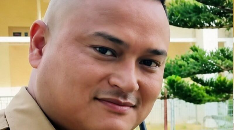 रुद्रपुर में दर्दनाक हादसा: बिजली पोल पर मरम्मत के दौरान करंट लगने से पीएसी जवान की मौत, पुलिस विभाग के आला अधिकारियों एवं समाजसेवी सुशील गाबा ने पोस्टमार्टम हाउस पहुंच कर परिजनों से संवेदनाएं जाहिर की।