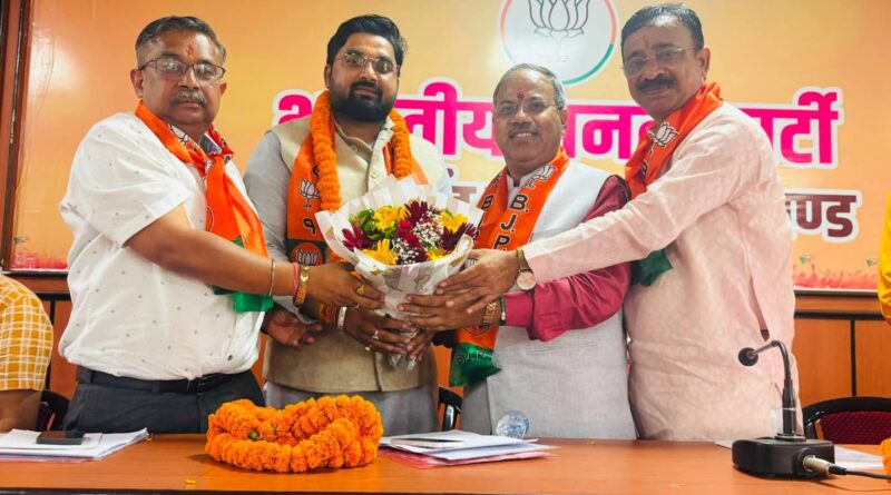 गुरु रविदास के विचारों को जन-जन तक पहुंचाने का संकल्प लें कार्यकर्ताः कौस्तुभानंद जोशी।भाजपा की समरसता संकल्प कार्यशाला में सामाजिक समरसता और राष्ट्र निर्माण का दिया संदेश