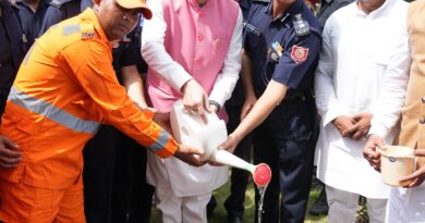 *मुख्यमंत्री पुष्कर सिंह धामी ने एनडीआरएफ बटालियन गदरपुर का किया भ्रमण, जवानों से संवाद कर आपदा प्रबंधन व्यवस्थाओं की ली जानकारी*