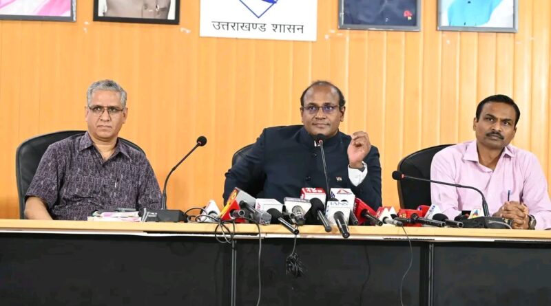 निर्वाचन आयोग ने एसआईआर 20.27 लाख लोगों के घर भेजै नोटिस।मुख्य निर्वाचन अधिकारी ने अभियान को लेकर स्थिति की स्पष्ट 