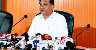 धामी कैबिनेट की बैठक में सहकारी नीति, स्वास्थ्य, ऊर्जा, शहरी विकास, सैनिक कल्याण सहित विभिन्न विषयों को लेकर लिए महत्वपूर्ण निर्णय।* *अपर सचिव मुख्यमंत्री बंशीधर तिवारी ने दी बैठक के निर्णय की जानकारी।* 