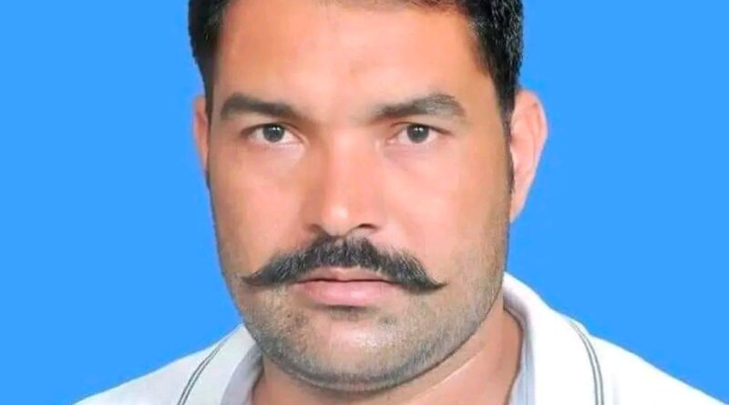 *रुद्रपुर में मुफ्ती की विवादित तकरीर पर बवाल, शुक्ला के करीबी गफ्फार खां ने लगाई बयानवीर नेताओं और ईदगाह कमेंट लताड़।*विधायक शिव को दी नसीहत,बोले आस-पास की विधानसभाओं का भी रख लेते ख्याल* 
