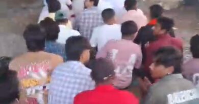 आस्था का केंद्र प्राचीन बरगद पेड़ स्थल पर कब्जे का प्रयास।भड़क उठे हिंदूवादी संगठनो के कार्यकर्ता