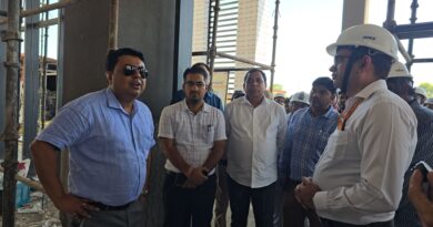 जिलाधिकारी ने किया निर्माणाधीन एम्स किच्छा का स्थलीय निरीक्षण।आगामी 10 सितम्बर तक ग्राउण्ड व फस्ट फ्लोर कार्य पूर्ण कर हस्तगत करने के दिये निर्देश।एम्स में शीघ्र होगी ओपीडी प्रारम्भ-जिलाधिकारी