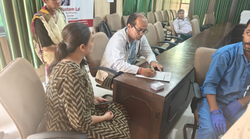 स्वतंत्रता दिवस के उपलक्ष्य में UPCL के चार कार्यालयों में स्वास्थ्य शिविर आयोजित