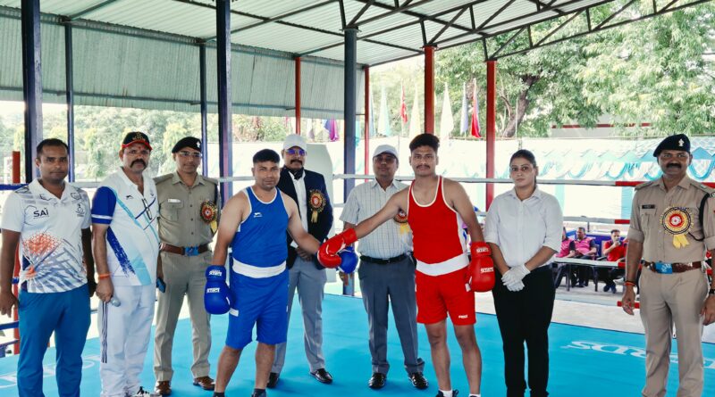पुलिस लाइन में 03 दिवसीय ‘‘24वीं उत्तराखण्ड प्रादेशिक अन्तर्जनपदीय/वाहिनी पुलिस ’ बॉक्सिंग, कुश्ती, बॉडी बिल्डिंग, आर्म कुश्ती प्रतियोगिता -2026 का शुभारम्भ हुआ।* *मुख्य अतिथि के रूप में जिलाधिकारी ऊधम सिंह नगर नितिन भदौरिया ने  किया प्रतियोगिता के उद्घाटन *