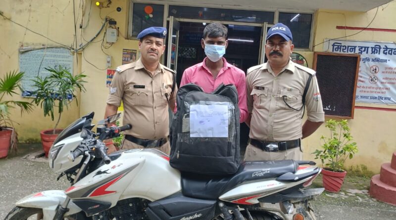 *ऑपरेशन प्रहार अभियान के तहत कोतवाली गदरपुर पुलिस की कार्यवाही एक अभियुक्त को 6.705 किलो ग्राम अवैध डोडा के साथ किया गिरफ्तार*