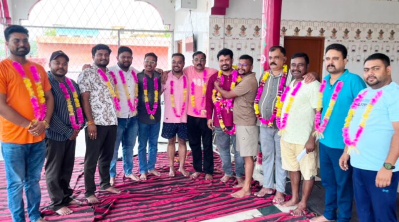 ट्रांजिट कैंप में श्री श्री सार्वजनिक दुर्गा पूजा कमेटी 2026 की नई कार्यकारिणी गठित। सुमित राय अध्यक्ष, विश्वजीत मंडल बने कोषाध्यक्ष