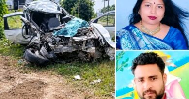 शक्तिफार्म से नामकरण संस्कार में जा रहे परिवार की कार डंपर से भिड़ी, तीन की मौत दो महिलाओं की मौत, बच्ची गंभीर; हादसे से शक्तिफार्म में शोक की लहर शक्तिफार्म से नामकरण संस्कार में जा रहे परिवार की कार डंपर से भिड़ी, तीन की मौत दो महिलाओं की मौत, बच्ची गंभीर; हादसे से शक्तिफार्म में शोक की लहर