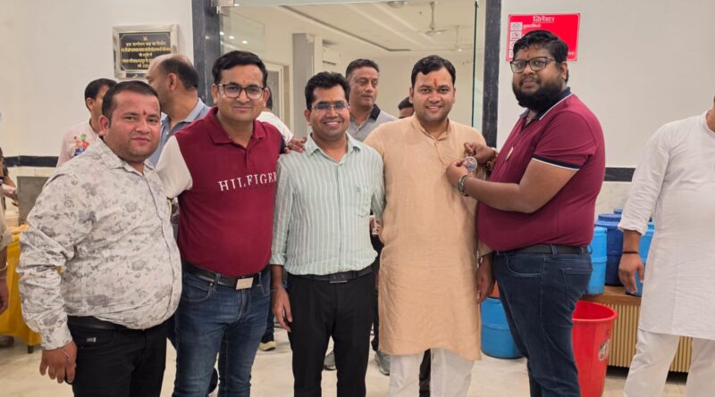 *अग्रवाल युवा संगठन द्वारा आयोजित कृष्ण एवं बेस्ट राधा प्रतियोगिता में नन्हीं प्रतिभाओं ने मोहा मन*
