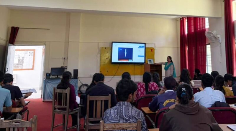 *स्क्रीन पर सजी प्रयोगशाला: पहाड़ के विद्यार्थियों ने Virtual Lab से समझे भौतिकी और गणित के प्रयोग* *रसायन विज्ञान विभाग के बाद भौतिकी एवं गणित विभाग ने आगे बढ़ाई डिजिटल प्रयोगात्मक शिक्षा की मुहिम; बी.एससी. एवं एम.एससी. विद्यार्थियों ने उत्साह के साथ की सहभागिता*