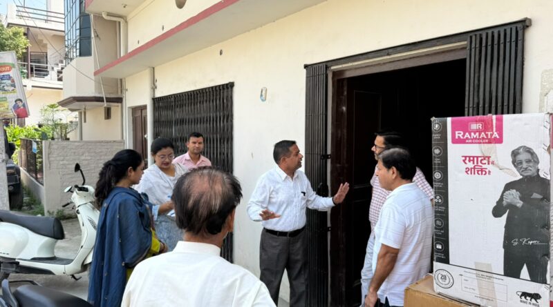 *रुद्रपुर व्यापार मंडल ने GST विभाग के खिलाफ खोला मोर्चा, व्यापारियों का उत्पीड़न किसी भी दशा में बर्दाश्त नहीं किया जाएगा: संजय जुनेजा* *सर्वे की आड़ में अधिकारियों का मनमाना रवैया बर्दाश्त नहीं किया जाएगा!*