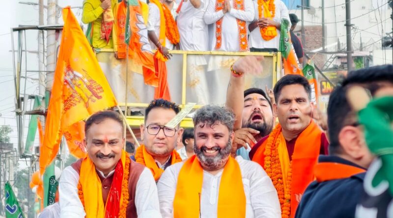 किच्छा नगर पालिका चुनाव: भाजपा प्रत्याशी सोनू अरोड़ा के समर्थन में उमड़ा भारी जनसैलाब