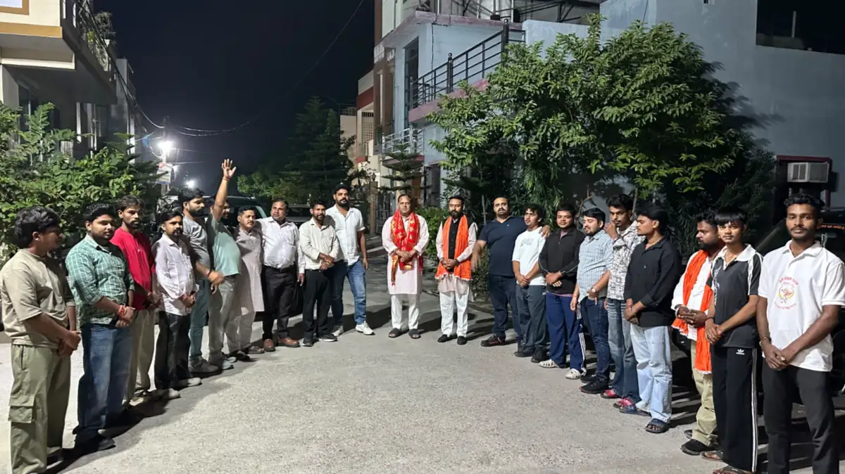 नवरात्र में मांस की बिक्री पर प्रतिबंध के फैसले का गौ रक्षक दल ने किया स्वागतमहापौर विकास शर्मा का अभिनंदन कर जताया आभार
