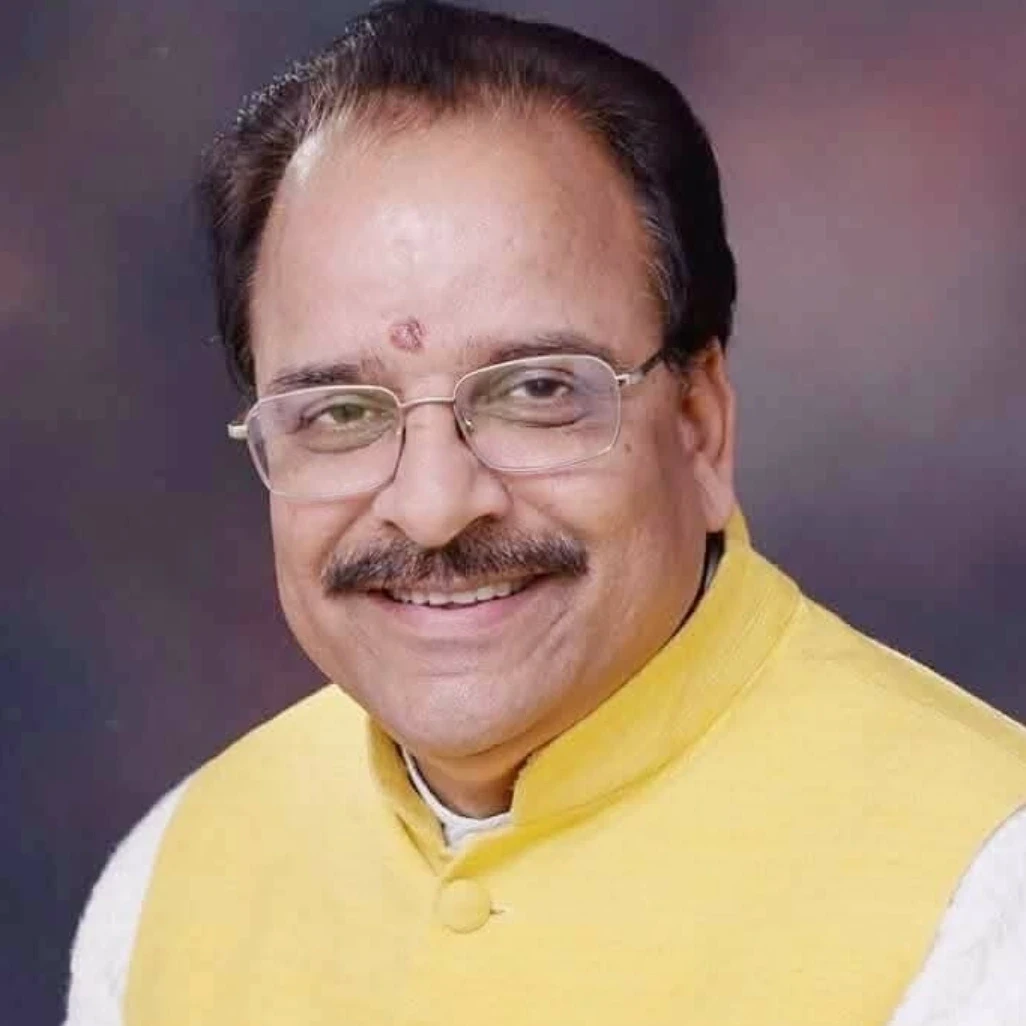 कुमाऊं के नौ स्थानों पर 4G मोबाइल सेवा शुरू करने की मांग, सांसद अजय भट्ट ने केंद्रीय मंत्री को लिखा पत्र*।ग्रामीण और दूरस्थ क्षेत्रों में कनेक्टिविटी मजबूत करने के लिए लंबित प्रस्तावों को जल्द मंजूरी देने का किया अनुरोध।