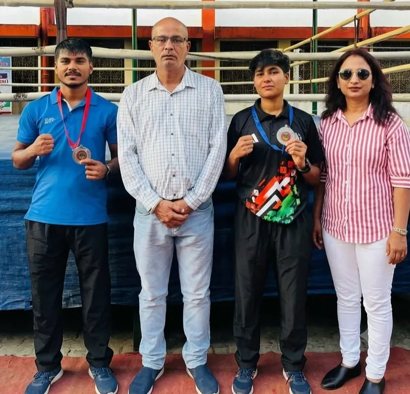 एसबीएस राजकीय महाविद्यालय रुद्रपुर के विद्यार्थियों ने कुमाऊं विश्वविद्यालय बॉक्सिंग प्रतियोगिता में जीते दो रजत पदक