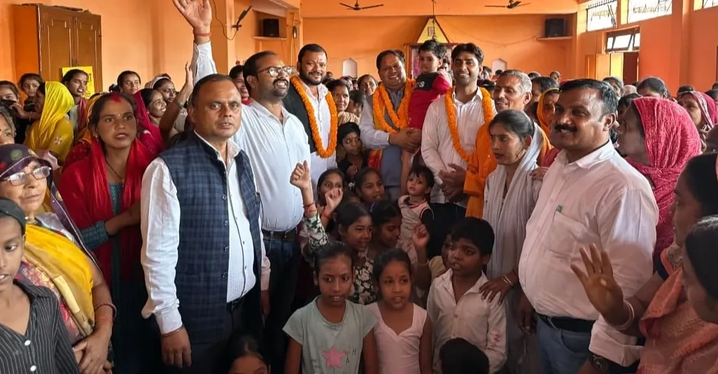 कुर्मी महासभा का 11वां पटेल जयंती सम्मान समारोह संपन्न, महिलाओं का हुआ सम्मान। महापौर विकास शर्मा रहे मुख्य अतिथि, स्मृति चिह्न एवं तलवार भेंट कर किया सम्मानित; आंखों की जांच के साथ पत्रकारों को भी किया गया सम्मानित