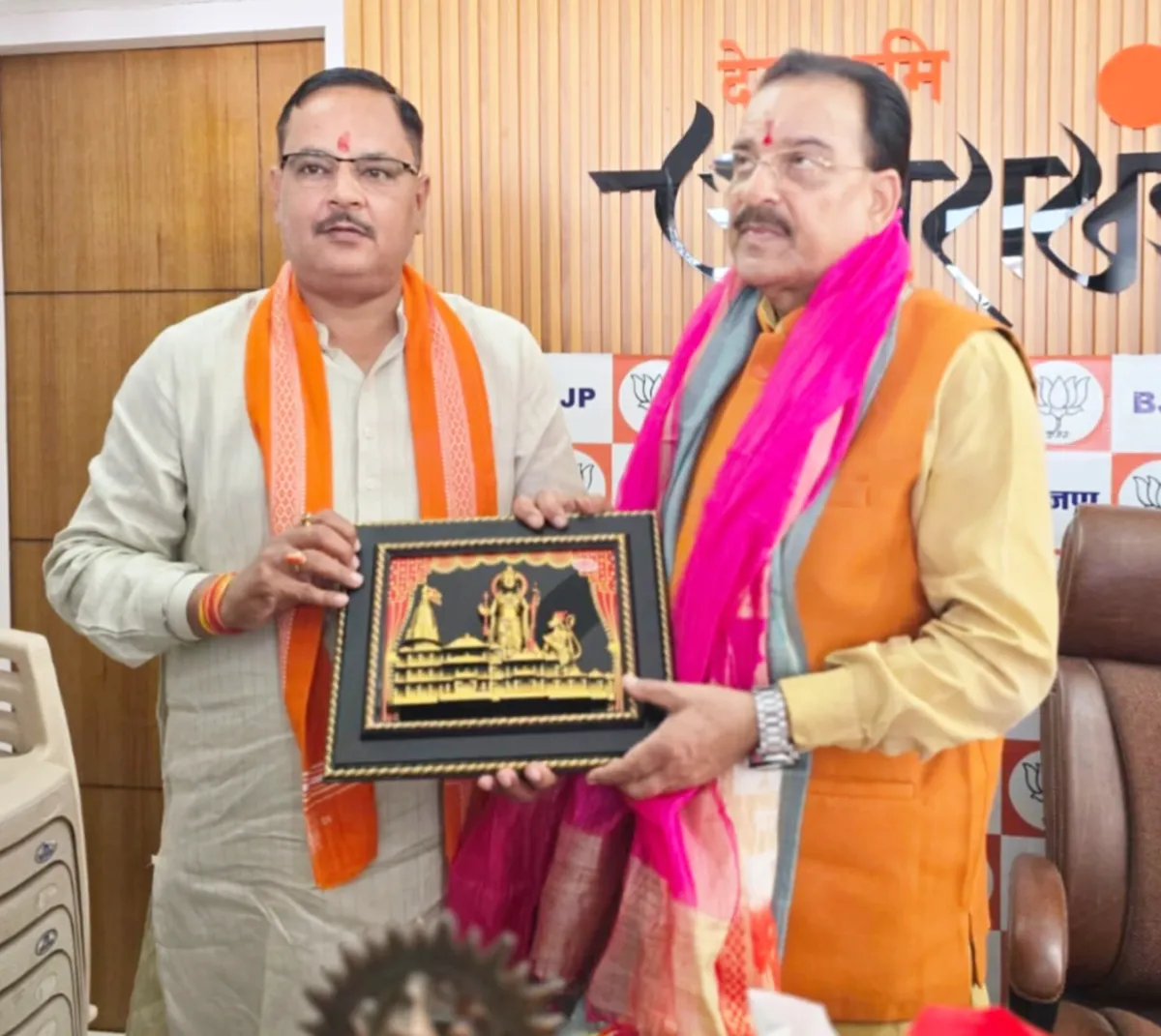 सांसद अजय भट्ट से मिले मिश्रा,विभिन्न समसामयिक विषयों पर हुई चर्चा
